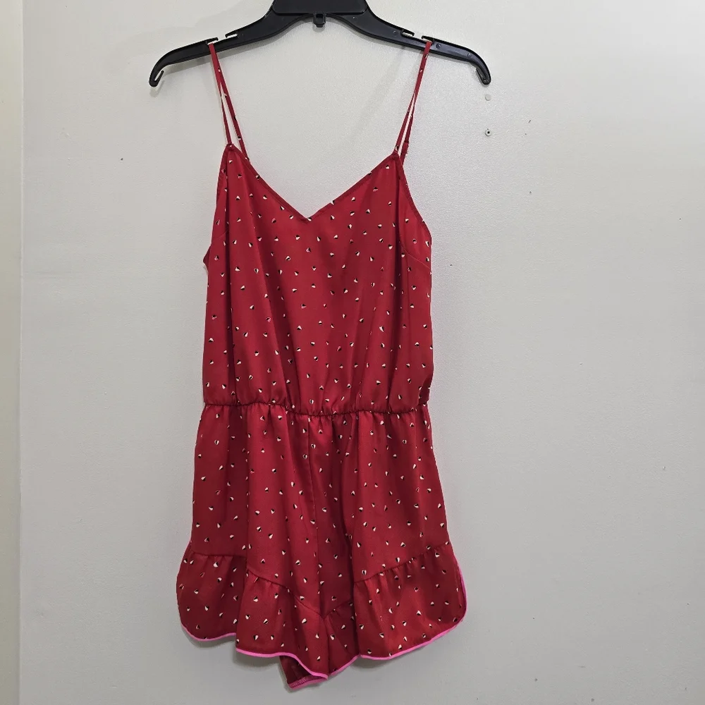 VICTORIA'S SECRET size Small Heart Print Sleep Lounge V Neck Romper Red - Picture 8 of 12